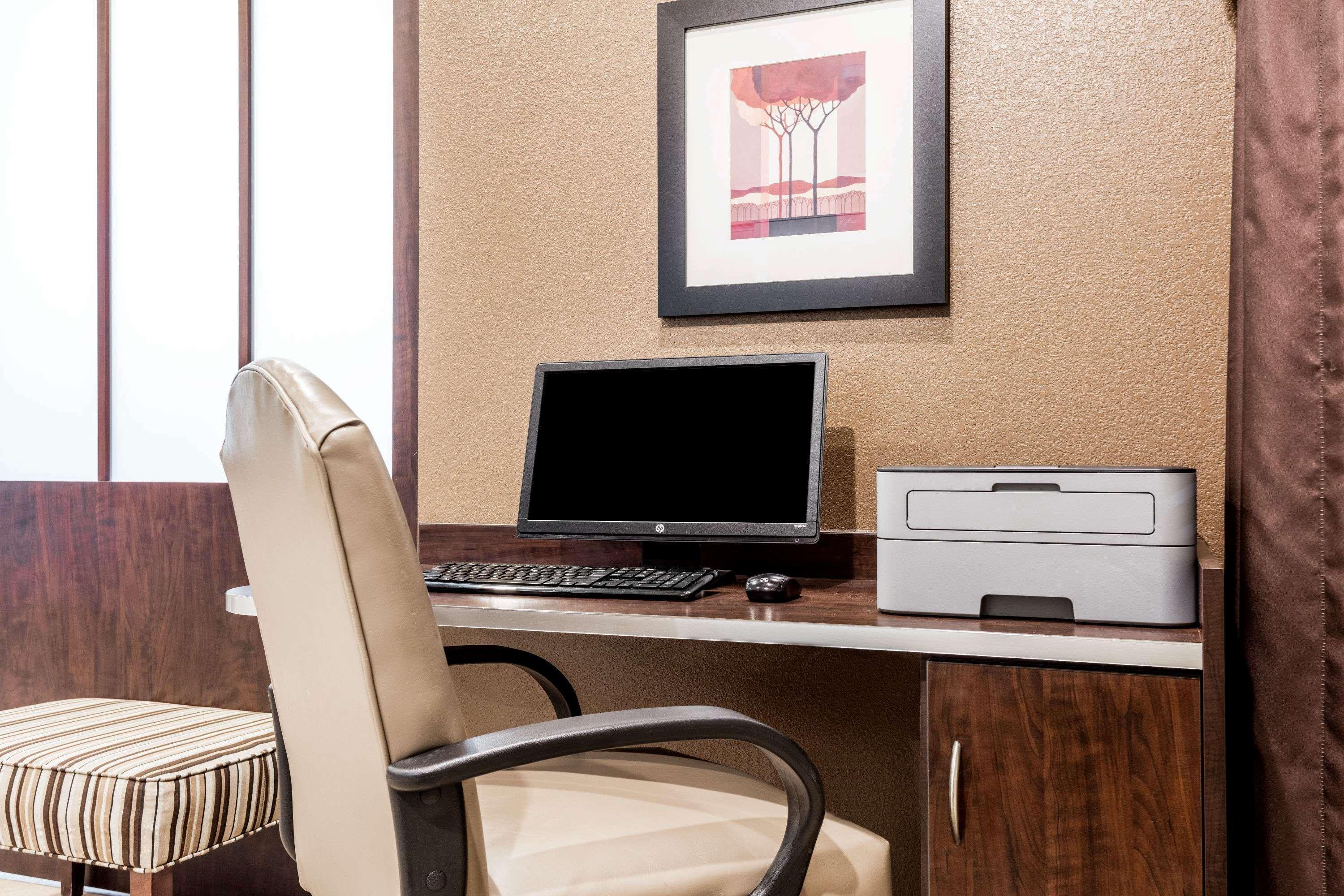 Microtel Inn & Suites By Wyndham Macon Exterior foto